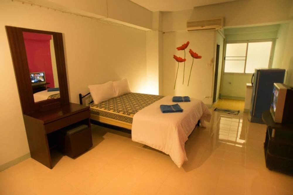 The Grand Raewadee Aparthotel Nonthaburi Exterior photo